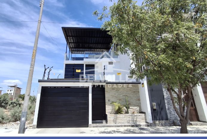 VENTA CASA DE ESTRENO DE 3 PISOS EN BOULEVARD PARK PLAZA, PIURA