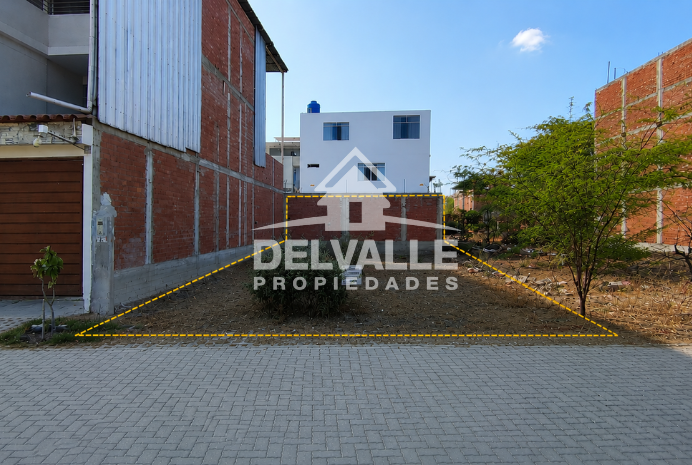 OPORTUNIDAD DE INVERSION-TERRENO EN VENTA EN BOULEVARD PARK PLAZA 200M2